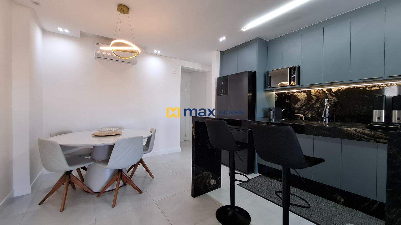 Apartamento à venda no Vila Operária: Living integrado