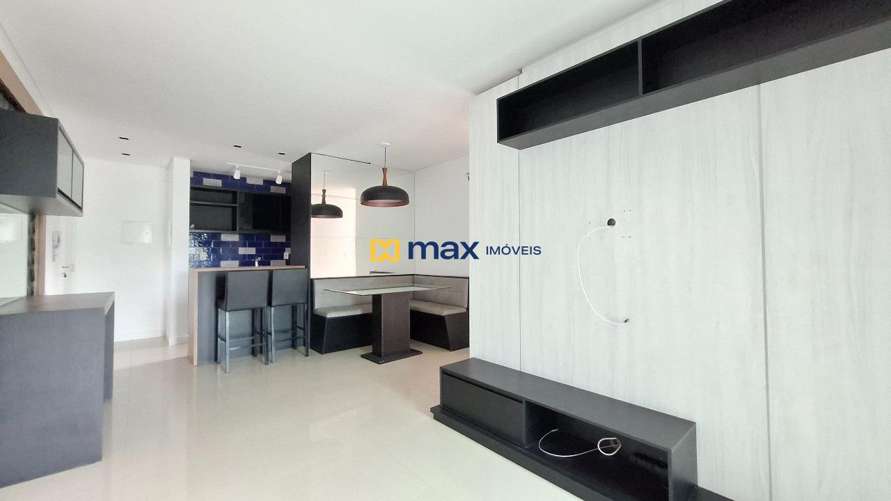 Apartamento à venda no São João: Living integrado