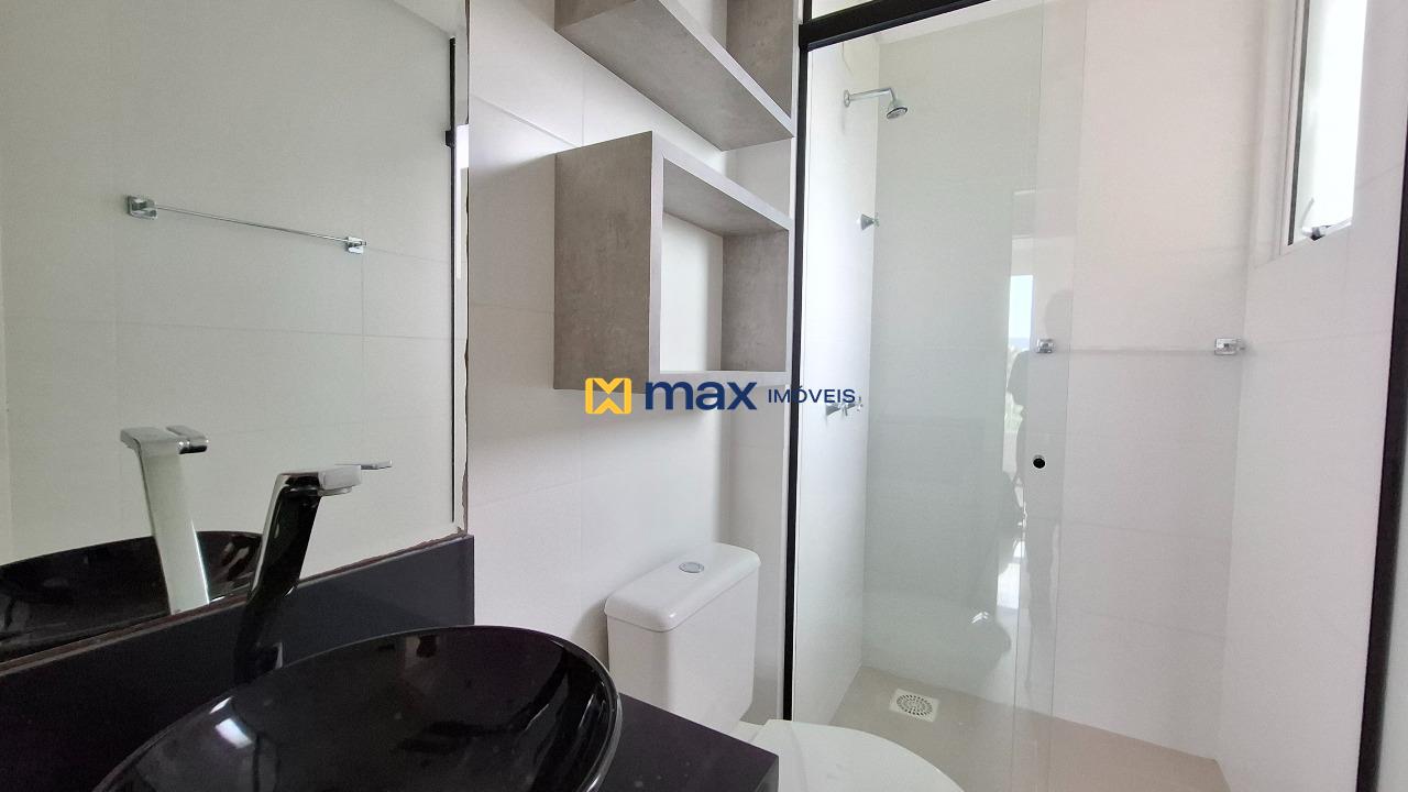 Apartamento à venda no São João: Banheiro suite