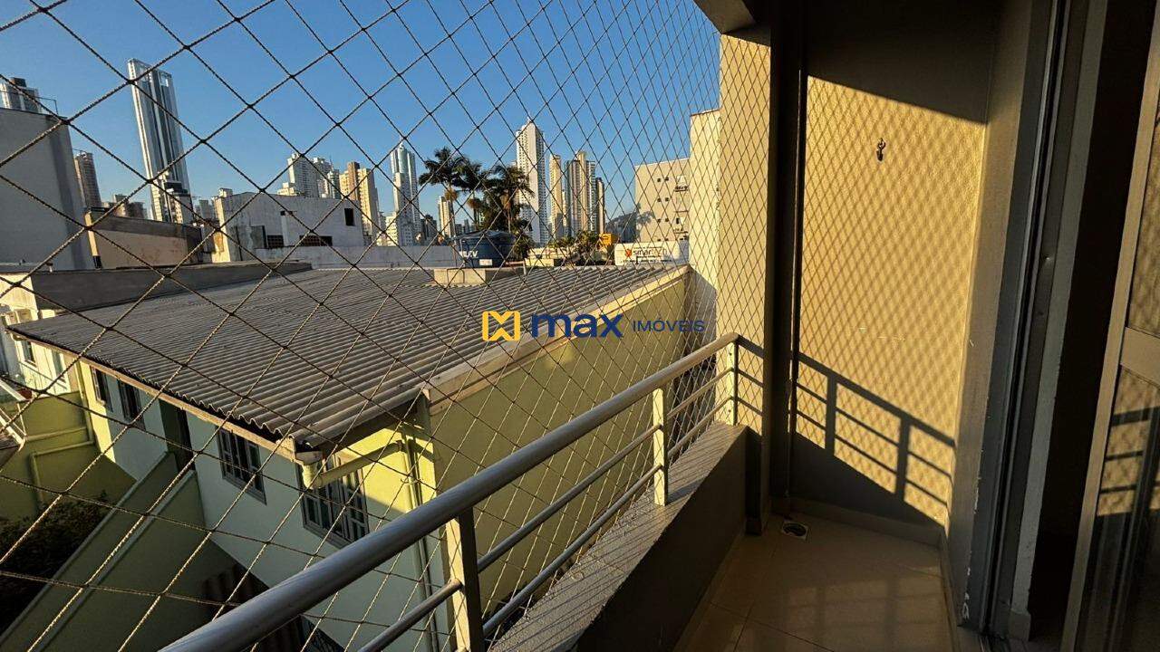 Apartamento à venda no Vila Real: 