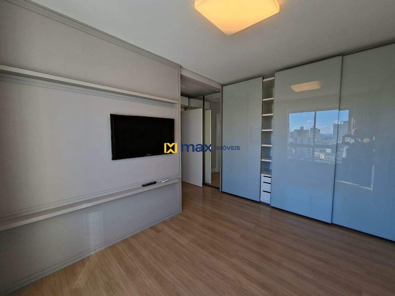 Apartamento para aluguel no Fazenda: Suíte 01
