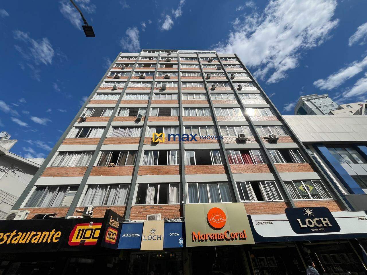 Apartamento para aluguel no Centro: 