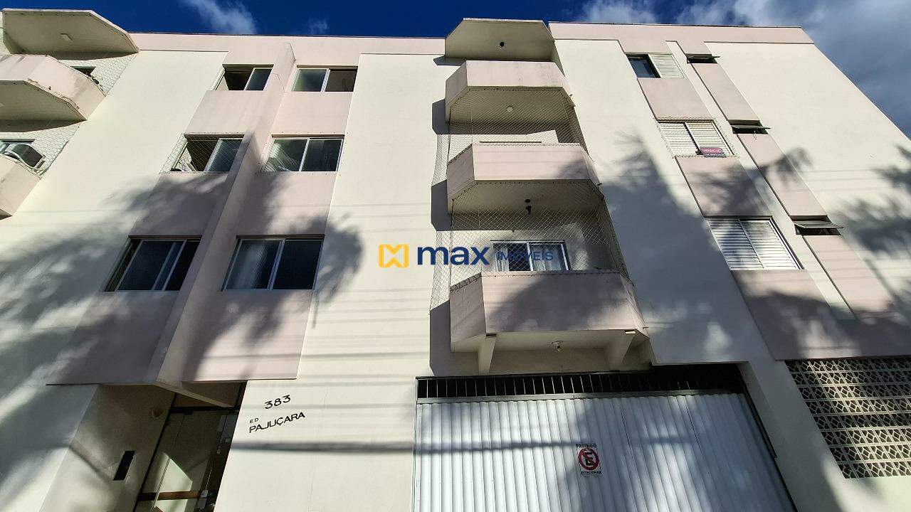 Apartamento à venda no Centro: Fachada