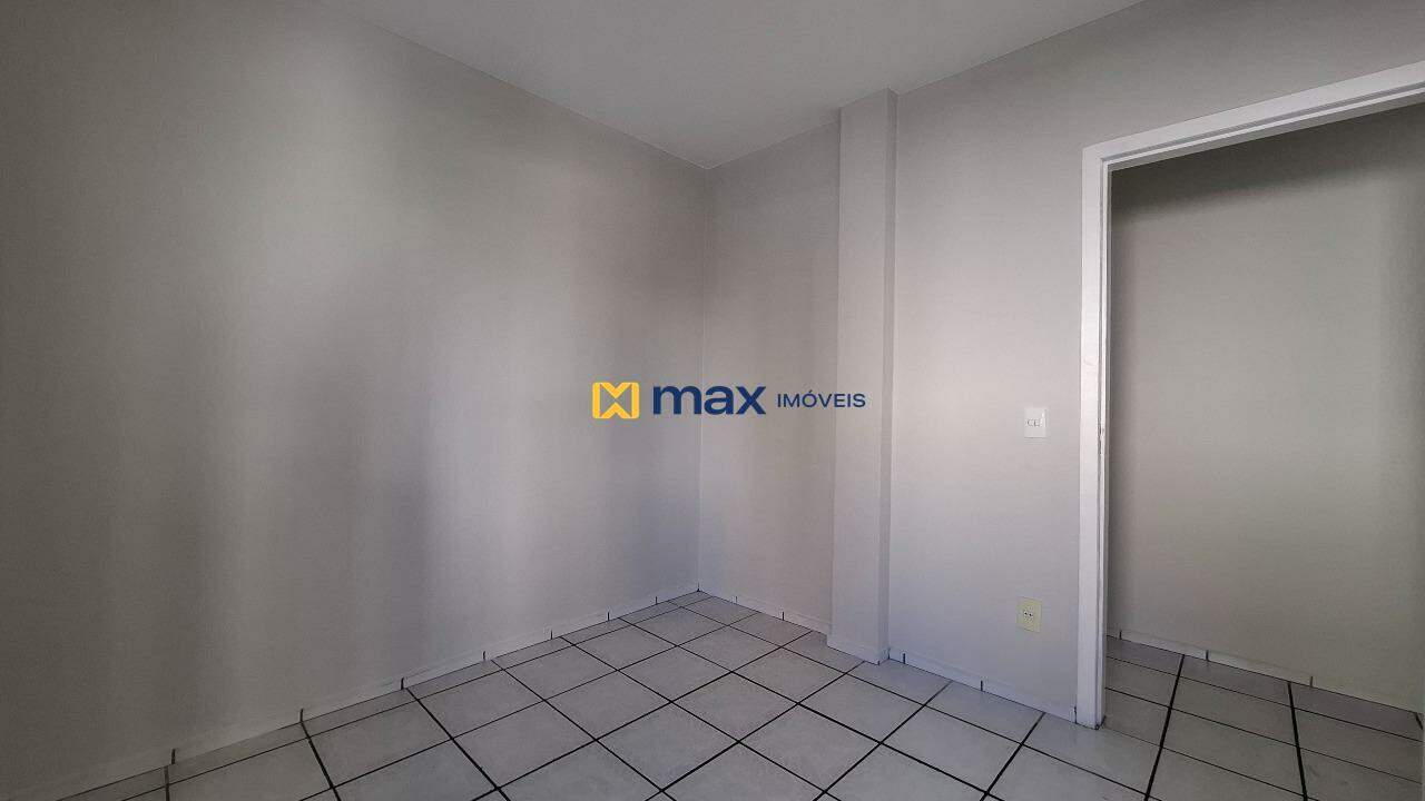 Apartamento à venda no Centro: Dormitório 1