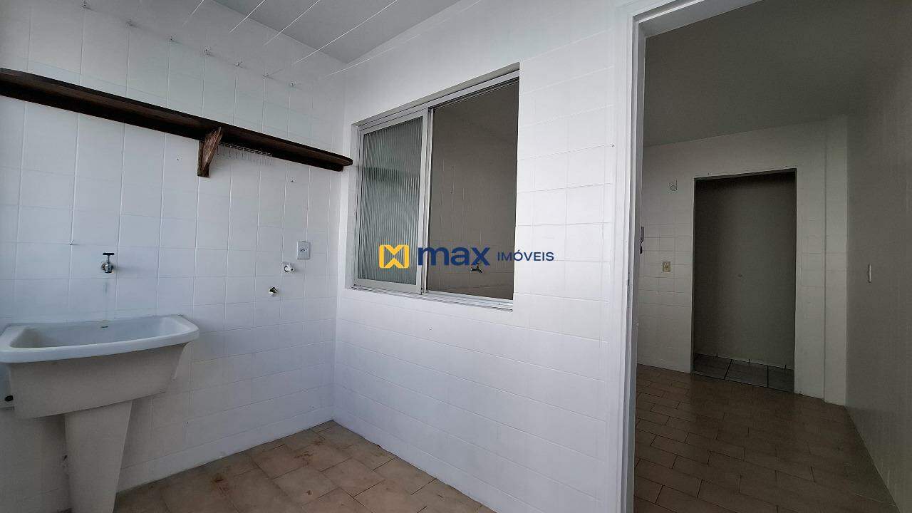 Apartamento à venda no Centro: Área de serviço