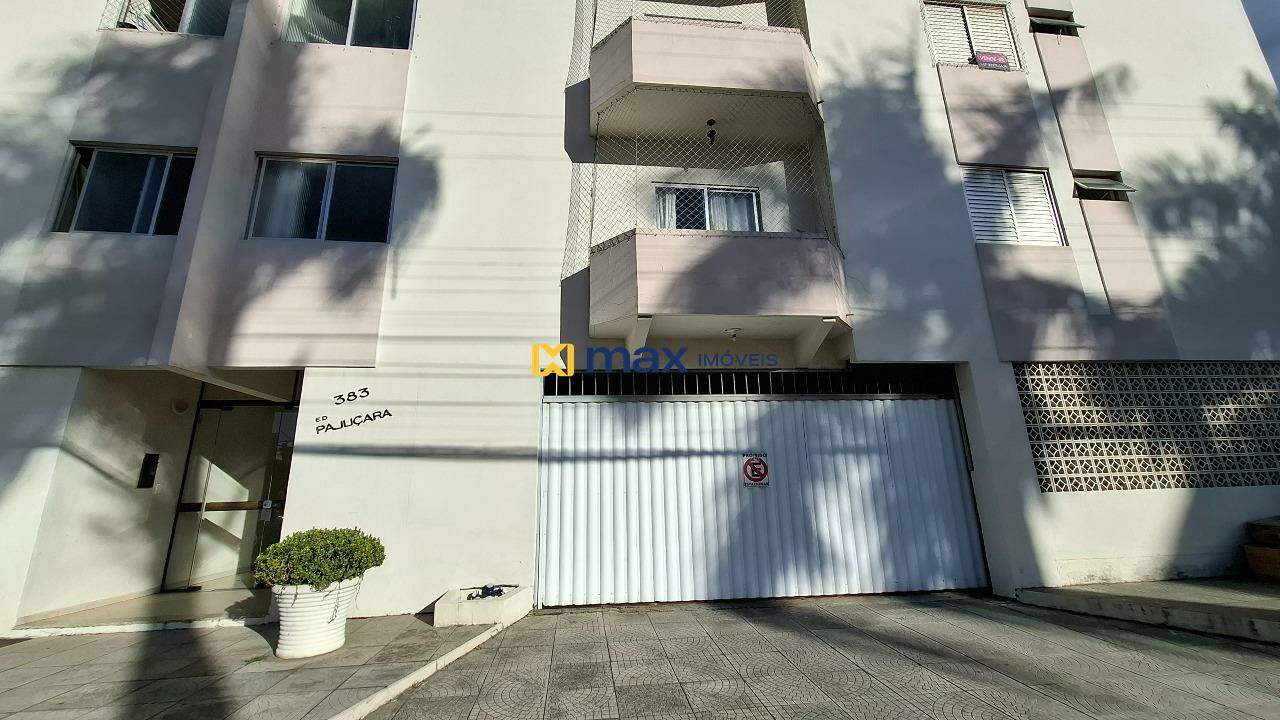 Apartamento à venda no Centro: Fachada