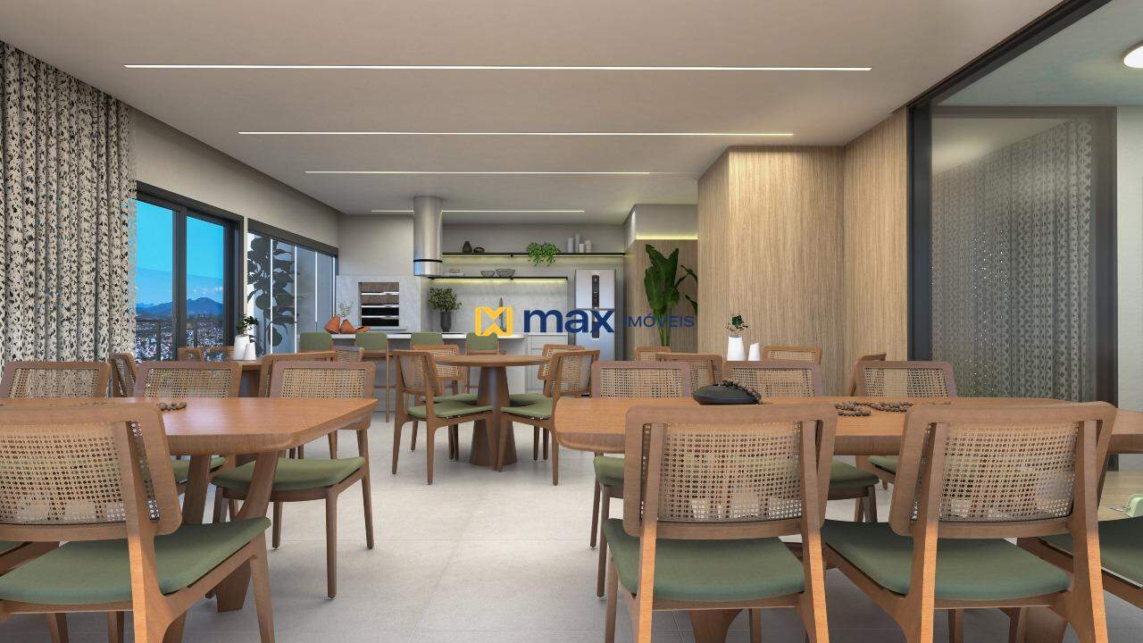 Apartamento à venda no Meia Praia: Salao de festas