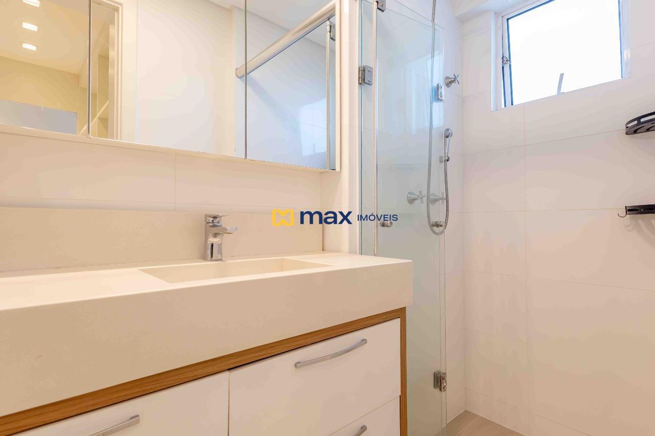 Apartamento à venda no Vila Operária: Banheiro suíte