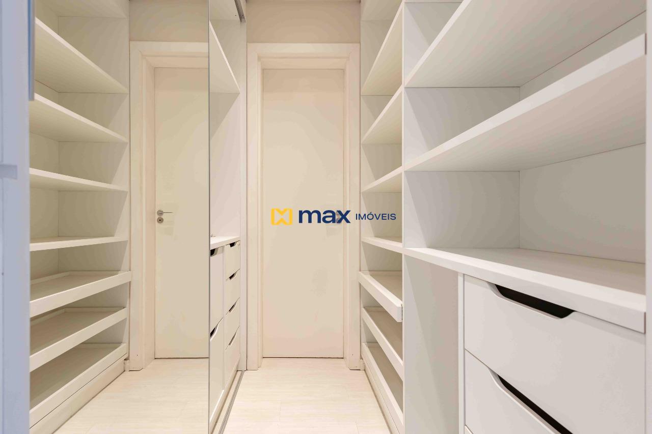 Apartamento à venda no Vila Operária: Closet Suíte