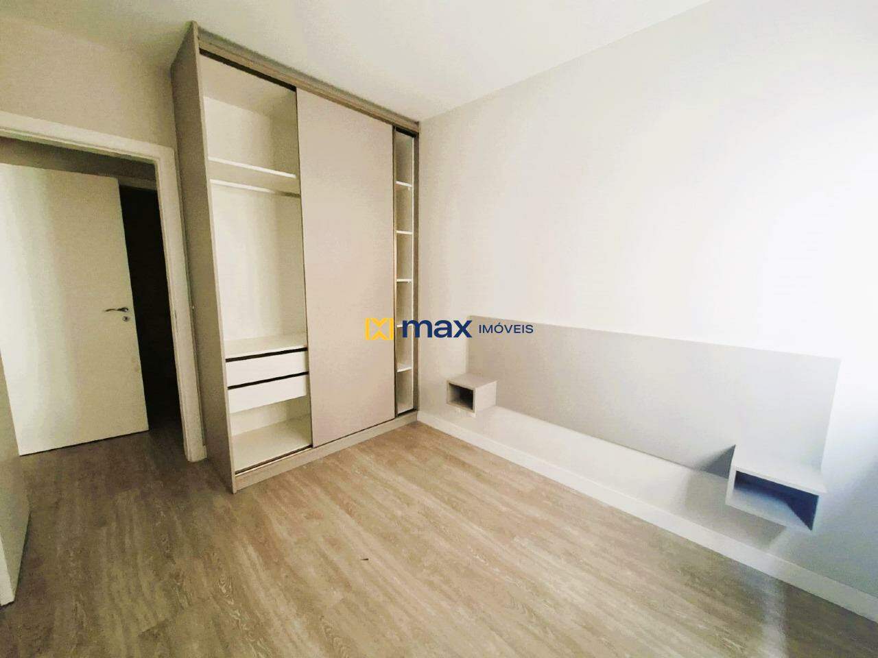 Apartamento para aluguel no Fazenda: Dormitório