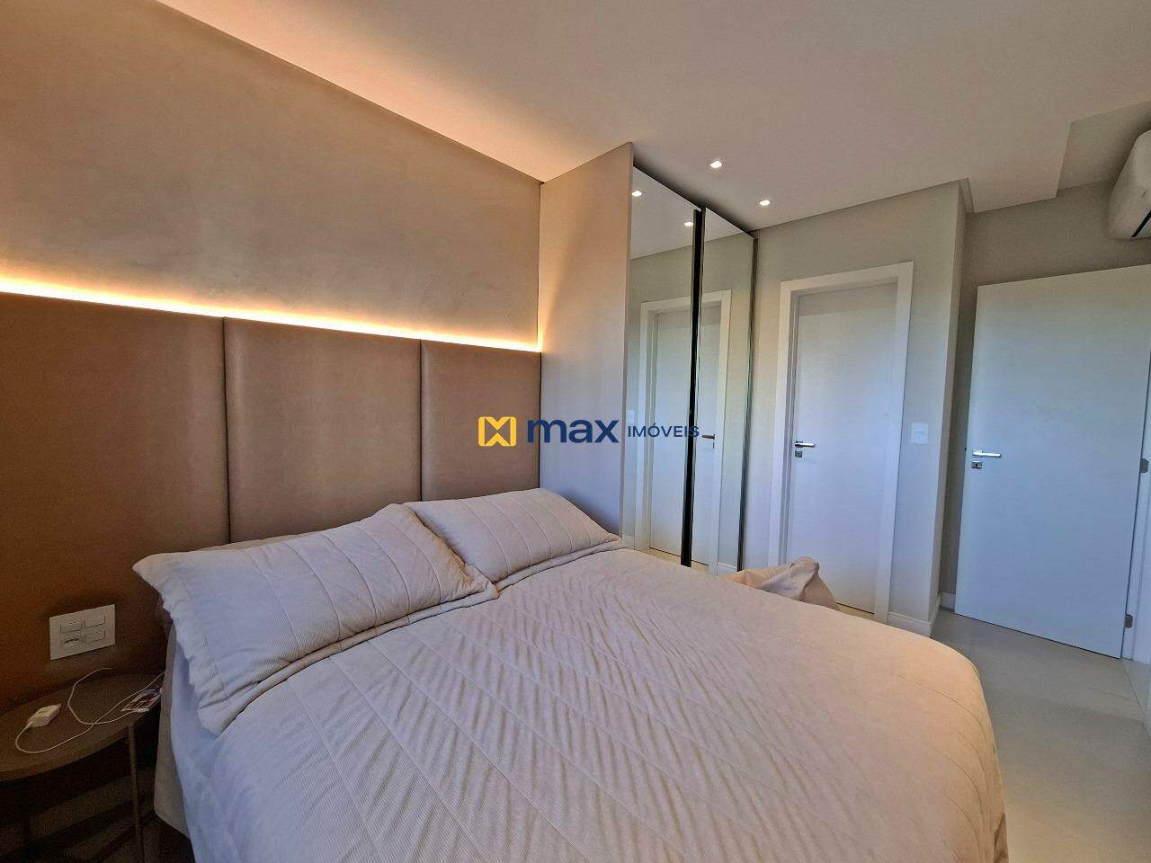 Apartamento à venda no Praia Brava de Itajaí: suíte 01