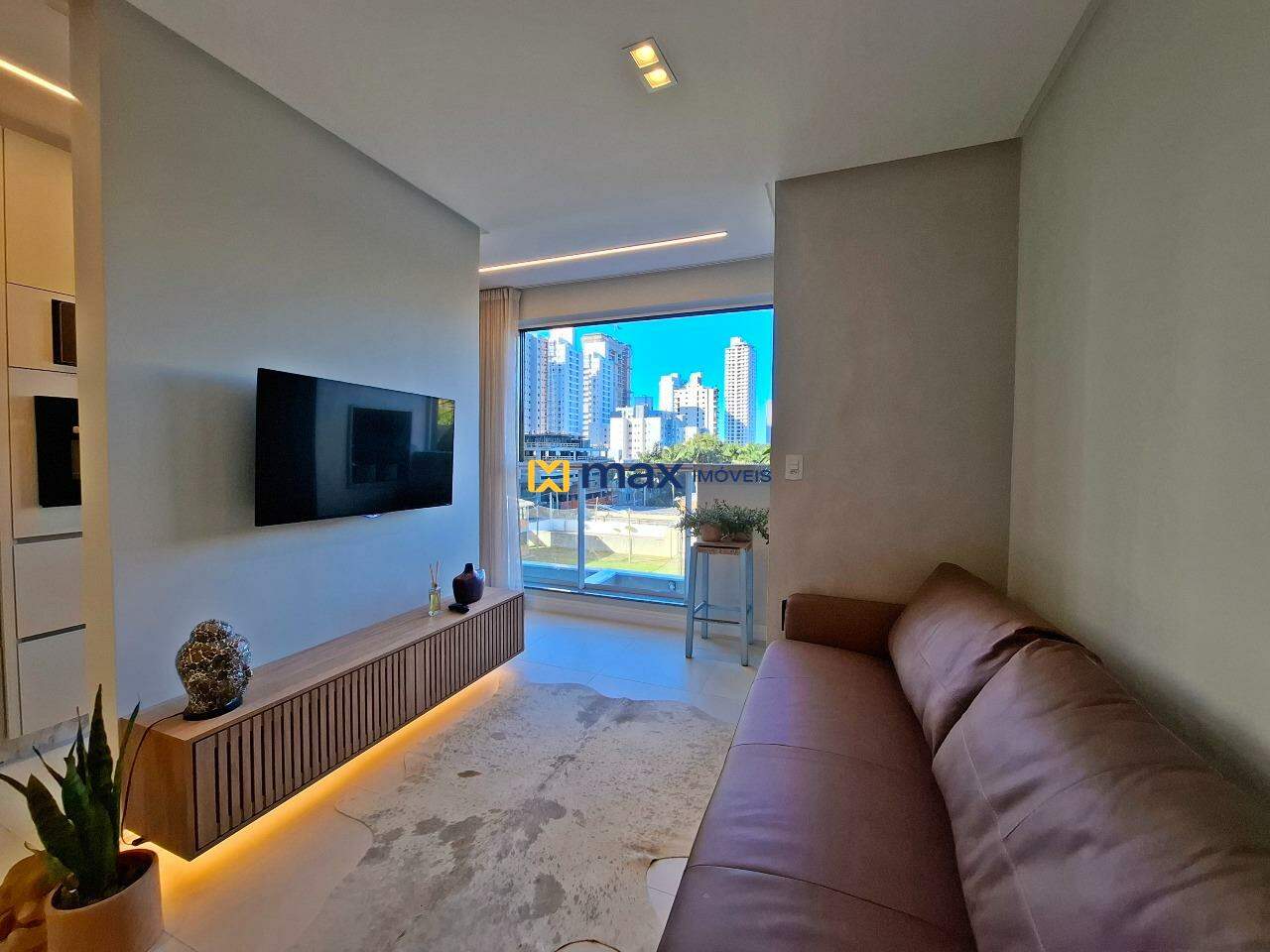 Apartamento à venda no Praia Brava de Itajaí: sala