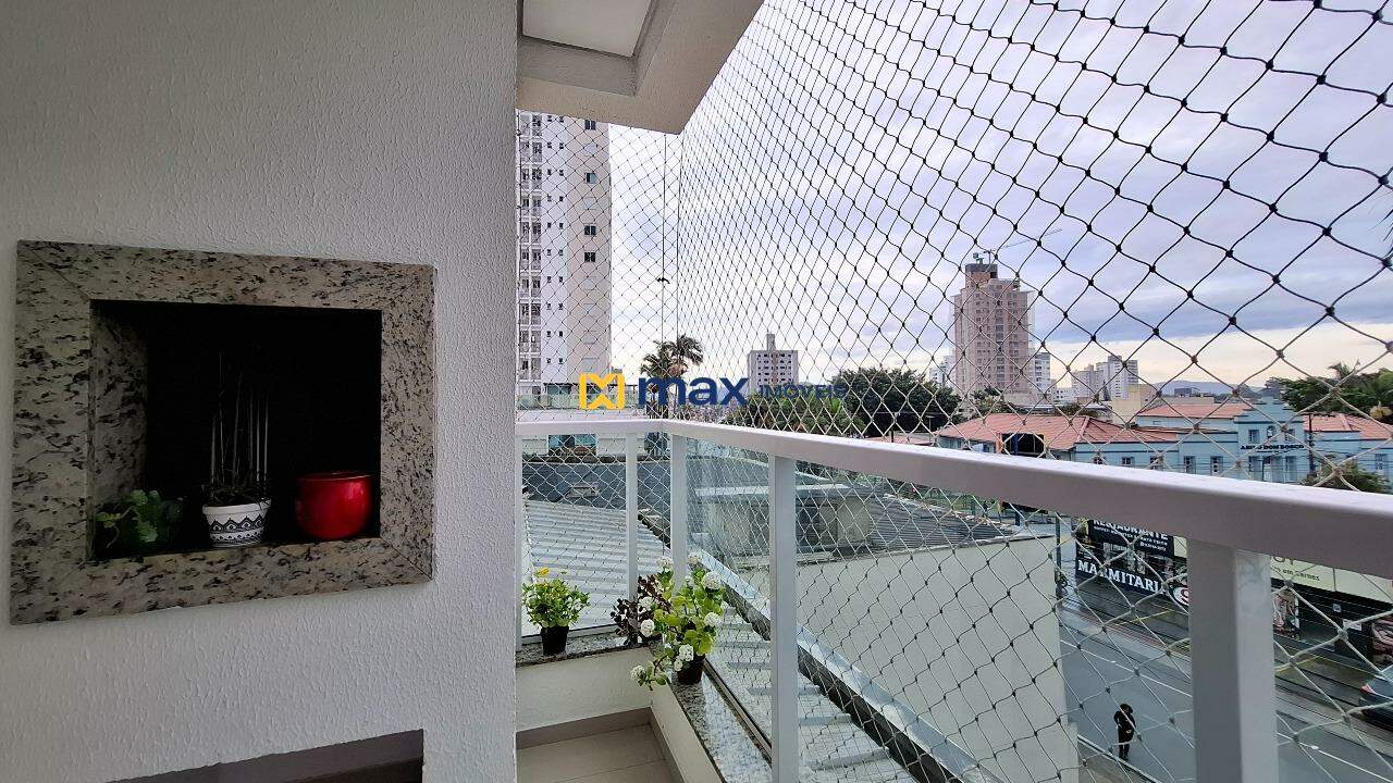 Apartamento à venda no São Judas: Sacada com churrasqueira