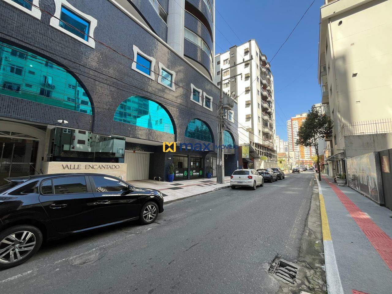 Apartamento para aluguel no Centro: 
