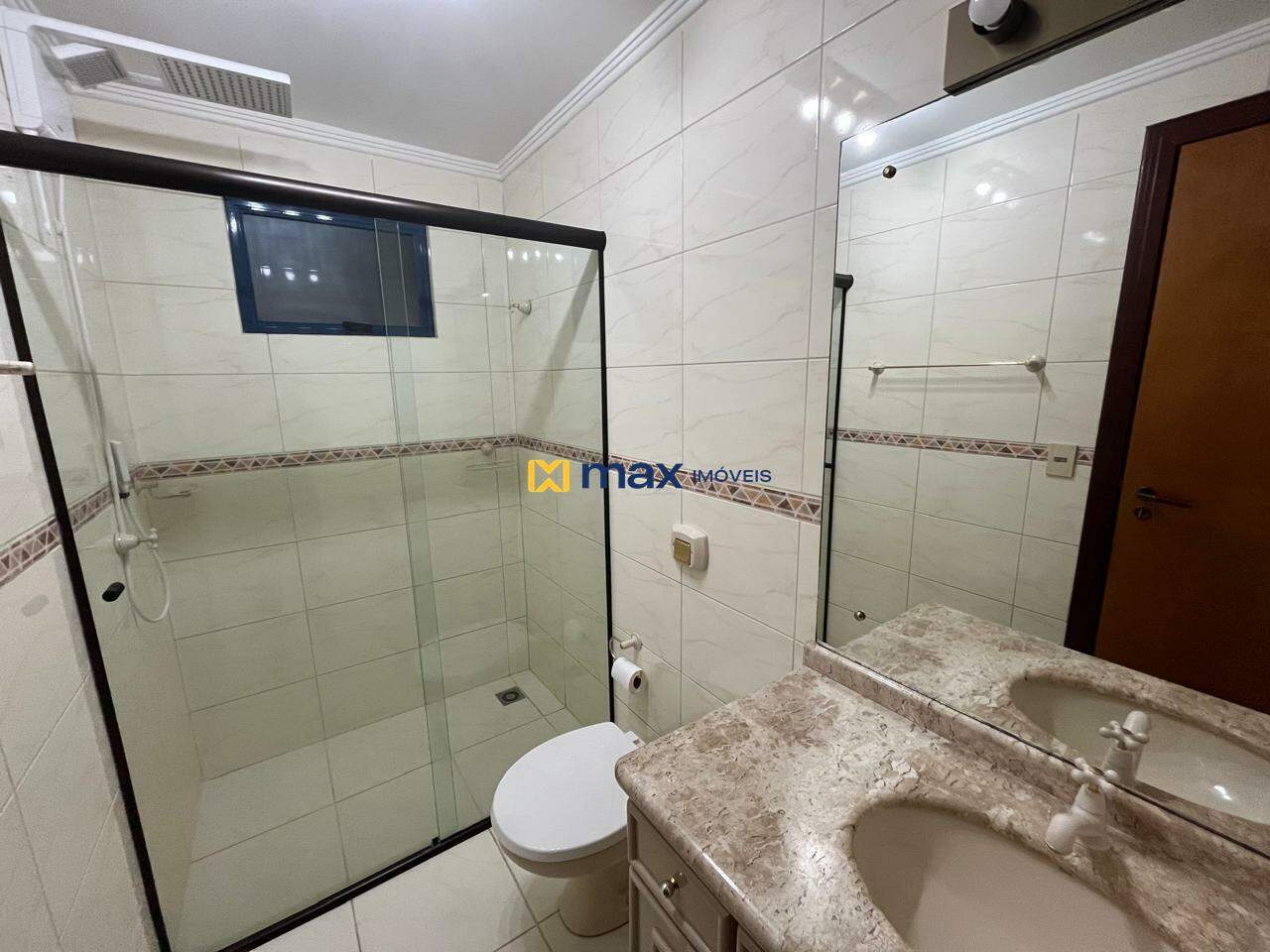 Apartamento para aluguel no Centro: 