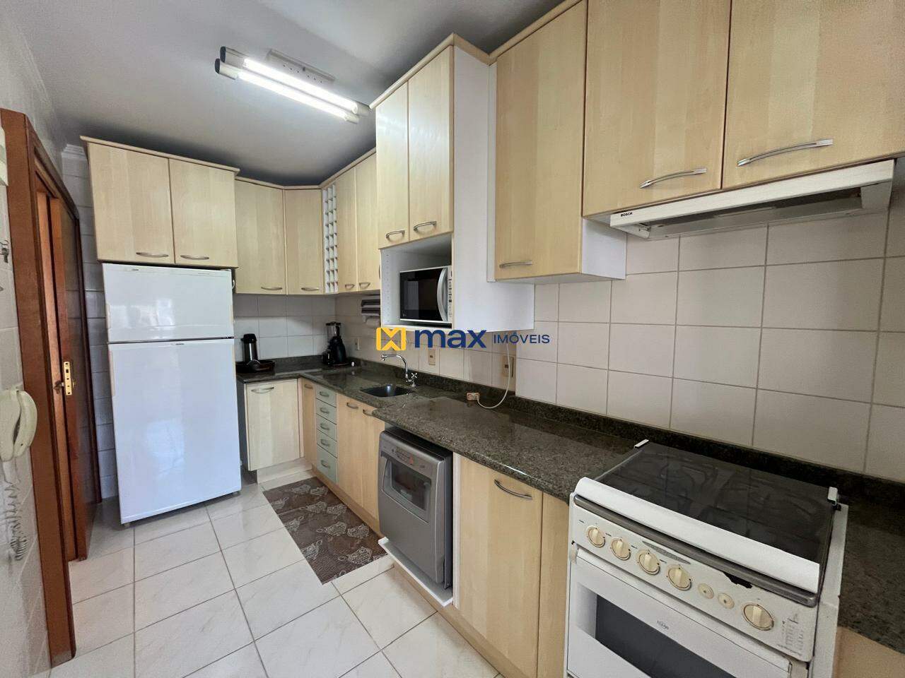 Apartamento para aluguel no Centro: 
