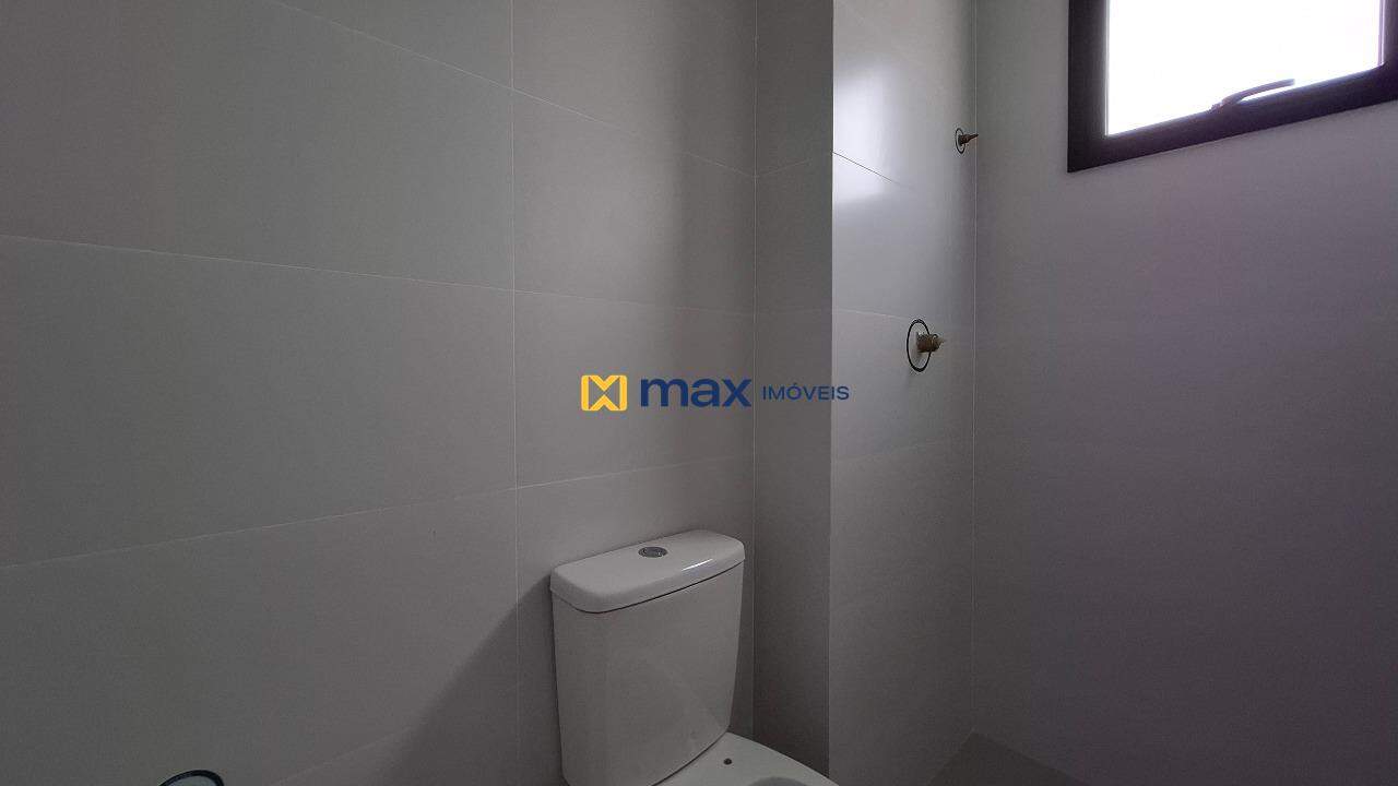 Apartamento à venda no Praia Brava: Banheiro suíte 1