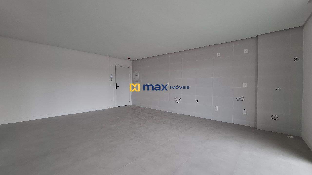 Apartamento à venda no Praia Brava: Living integrado