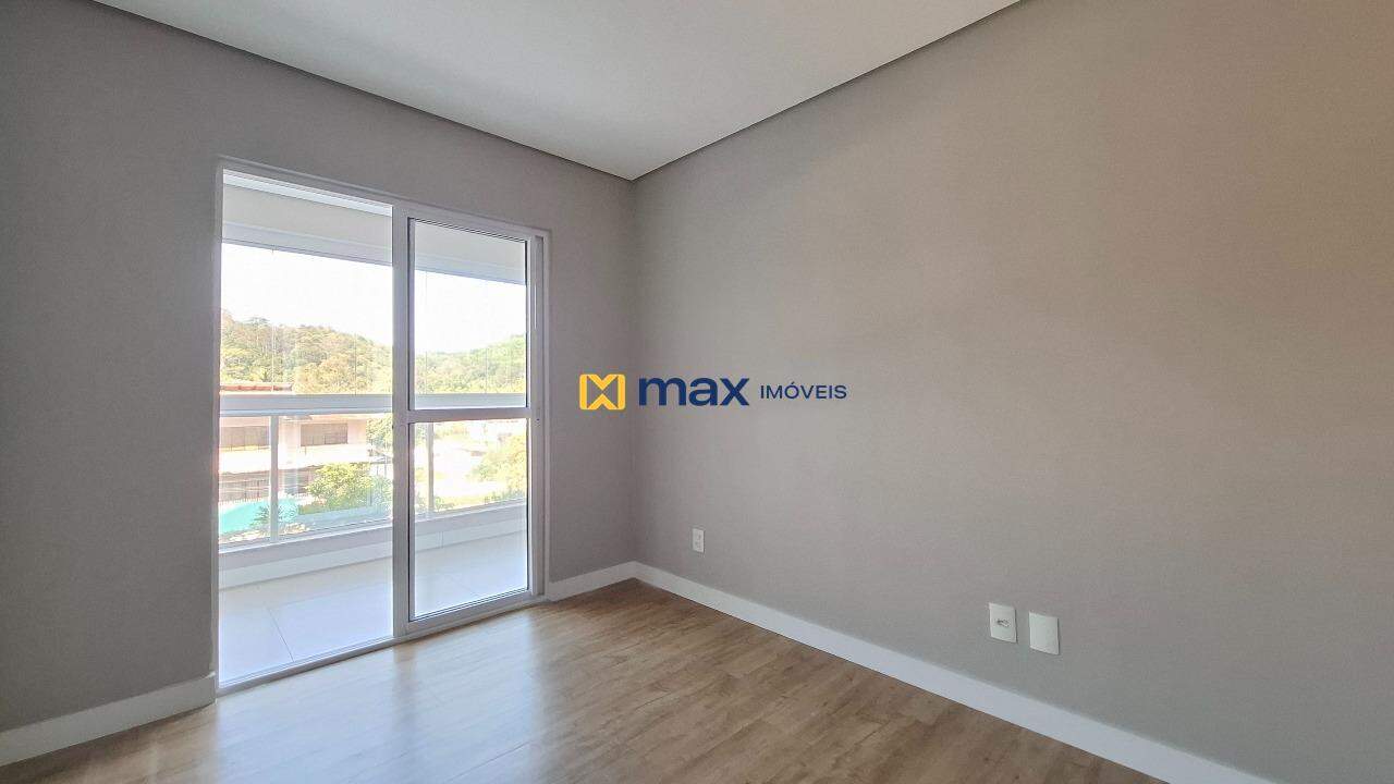 Apartamento à venda no Cabeçudas: Dormitório