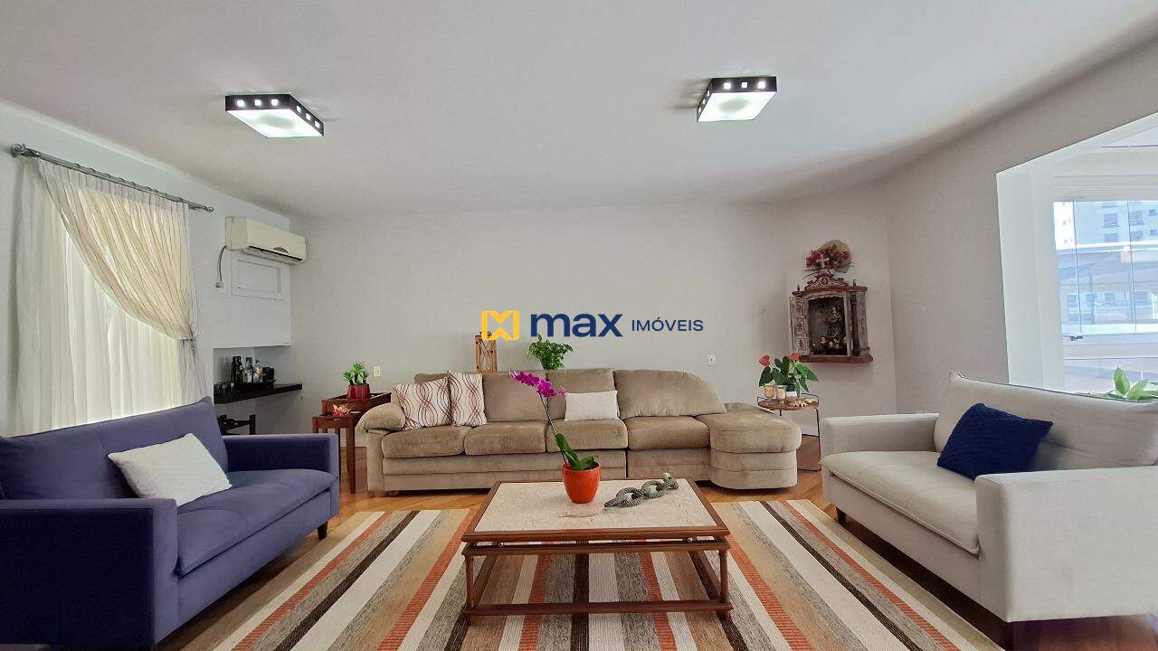 Apartamento à venda no Centro: Living integrado