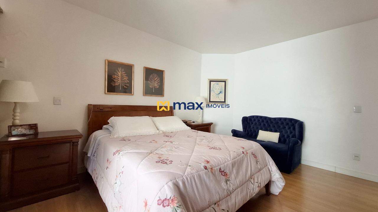 Apartamento à venda no Centro: Suíte 4