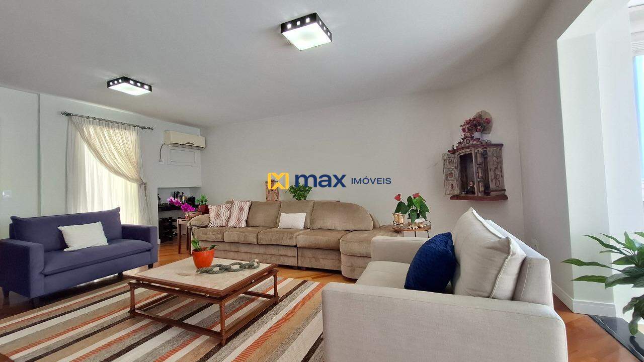 Apartamento à venda no Centro: Living integrado