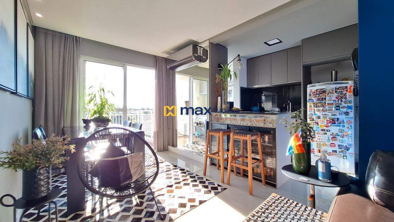 Apartamento à venda no Ressacada: Living integrado