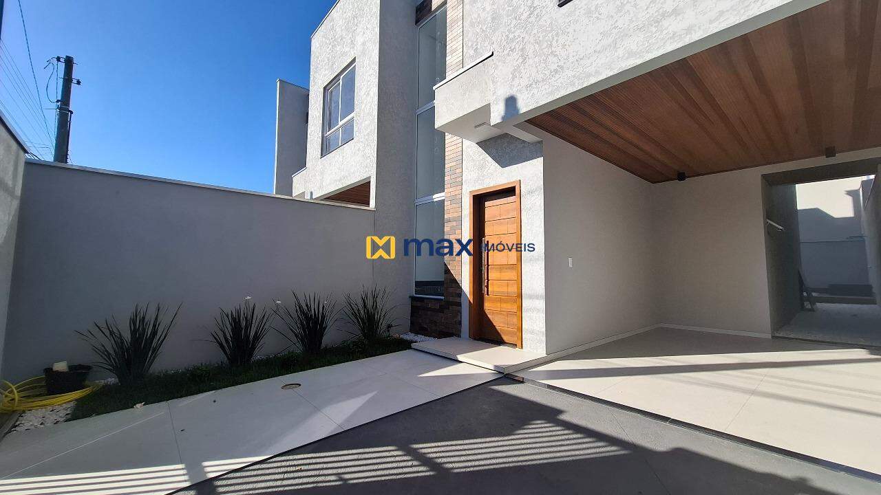 Casa à venda no Cordeiros: Fachada