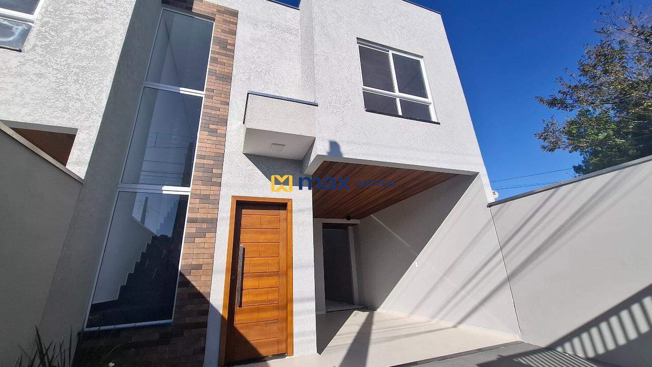 Casa à venda no Cordeiros: Fachada