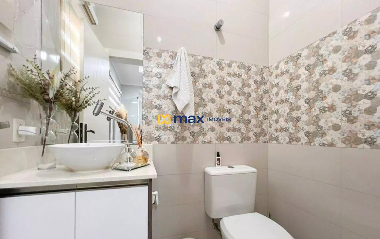 Casa à venda no Itaipava: Lavabo