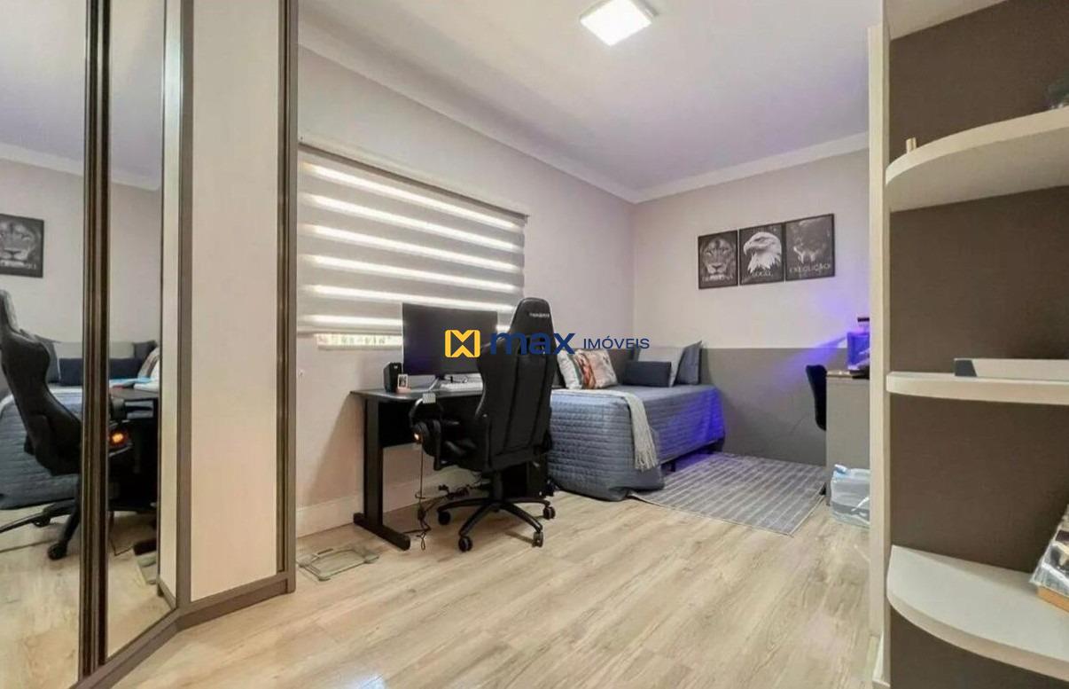 Casa à venda no Itaipava: Demi suíte