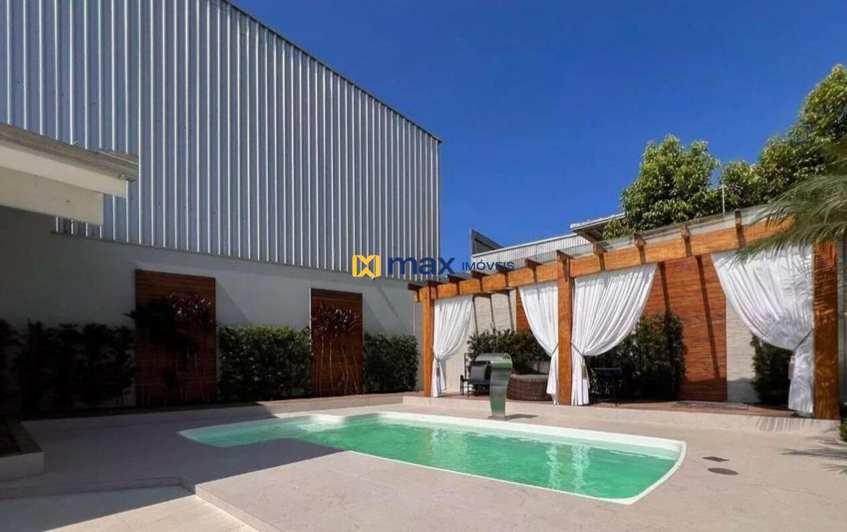 Casa à venda no Itaipava: Piscina