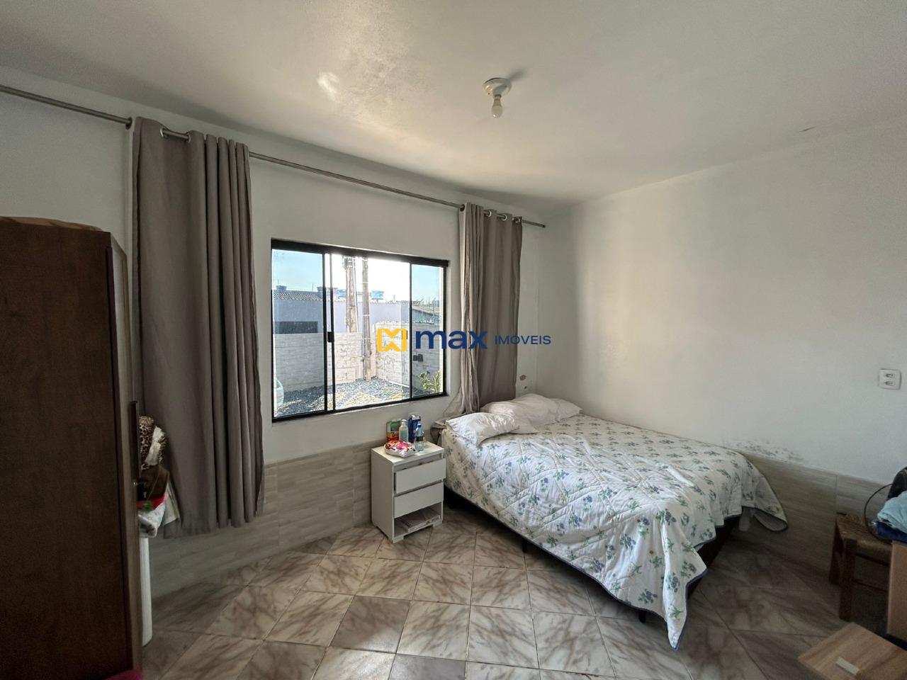 Casa à venda no Centro: 