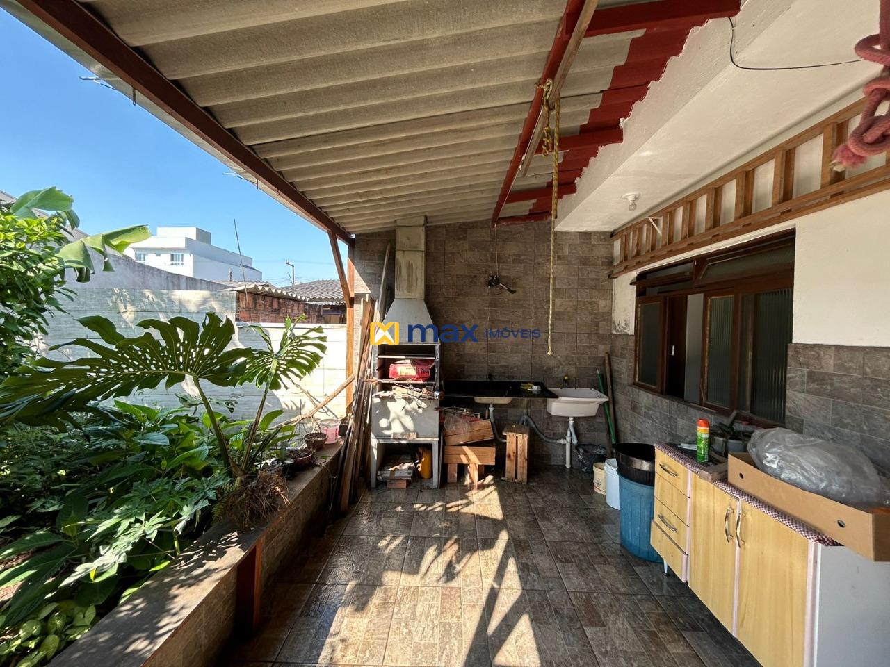 Casa à venda no Centro: 