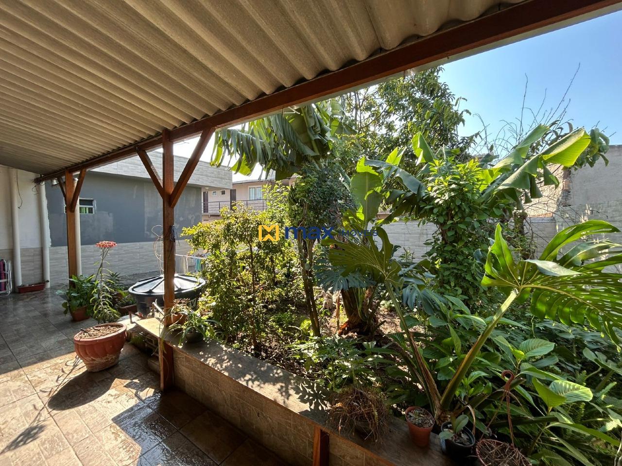 Casa à venda no Centro: 