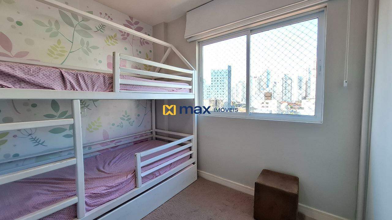 Apartamento à venda no Fazenda: Dormitório 1
