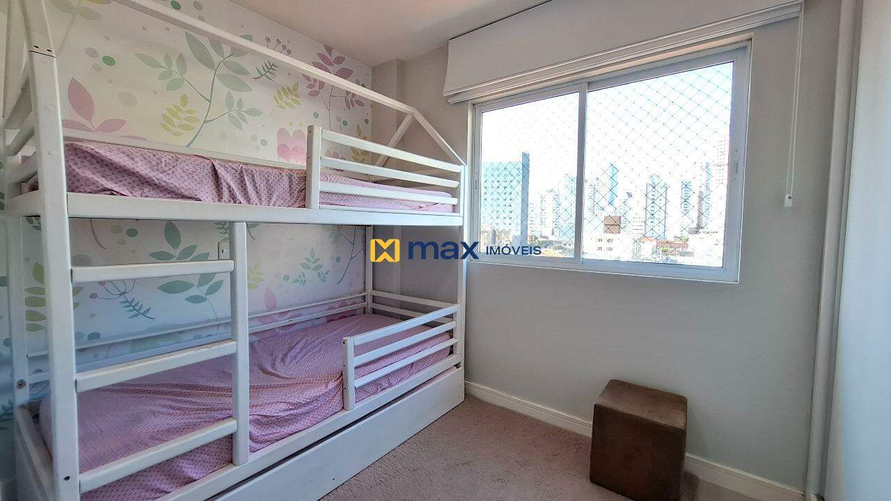 Apartamento à venda no Fazenda: Dormitório 1