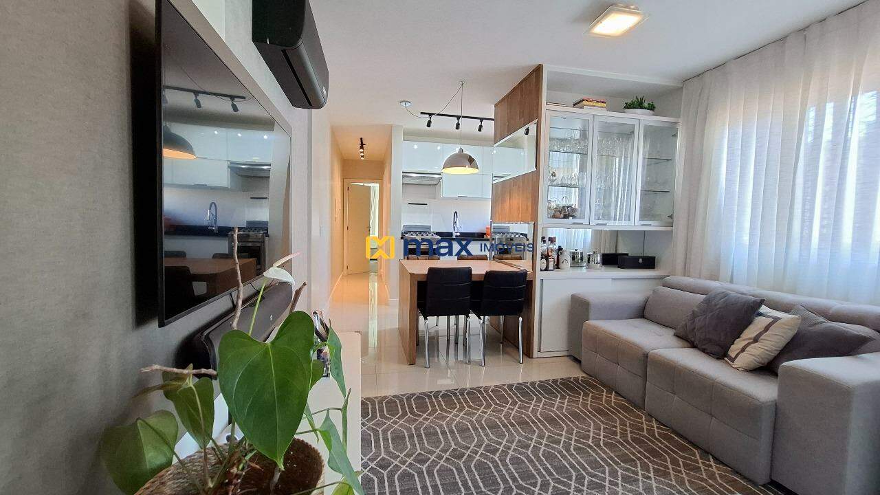 Apartamento à venda no Fazenda: Living integrado