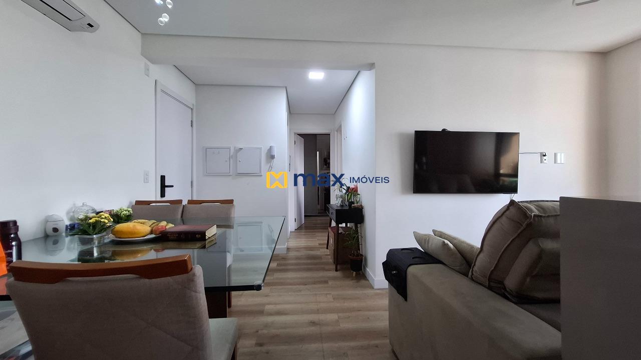 Apartamento à venda no São João: Living integrado
