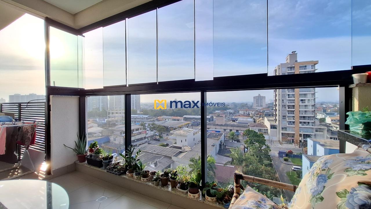 Apartamento à venda no São João: Sacada com churrasqueira