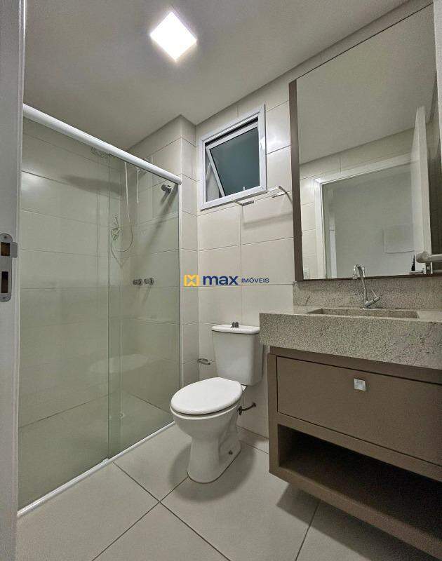 Apartamento para aluguel no Centro: Banheiro Social 