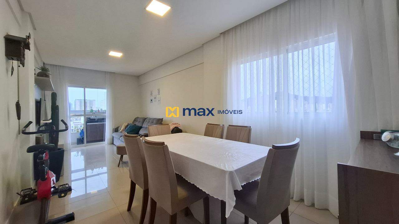 Apartamento à venda no São João: Living integrado