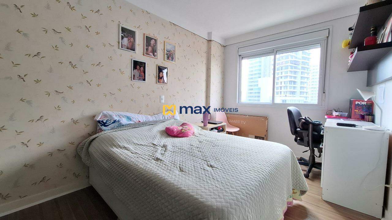 Apartamento à venda no Fazenda: Dormitório 2