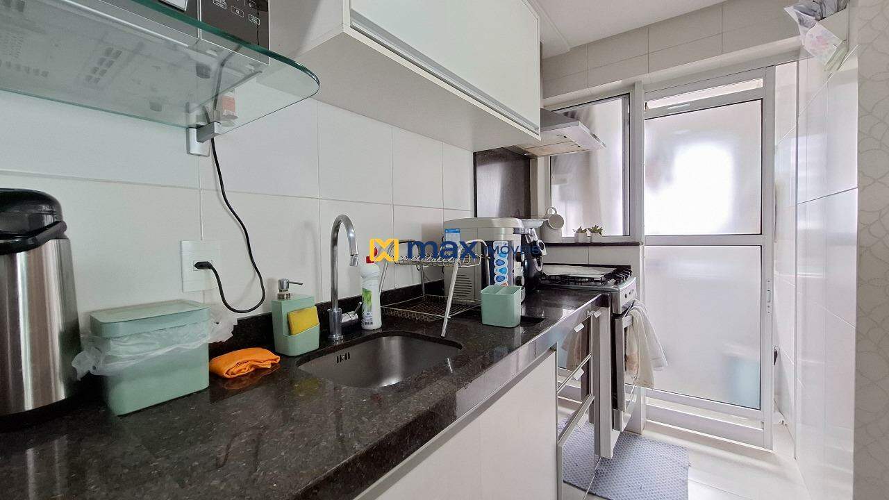 Apartamento à venda no Fazenda: Cozinha