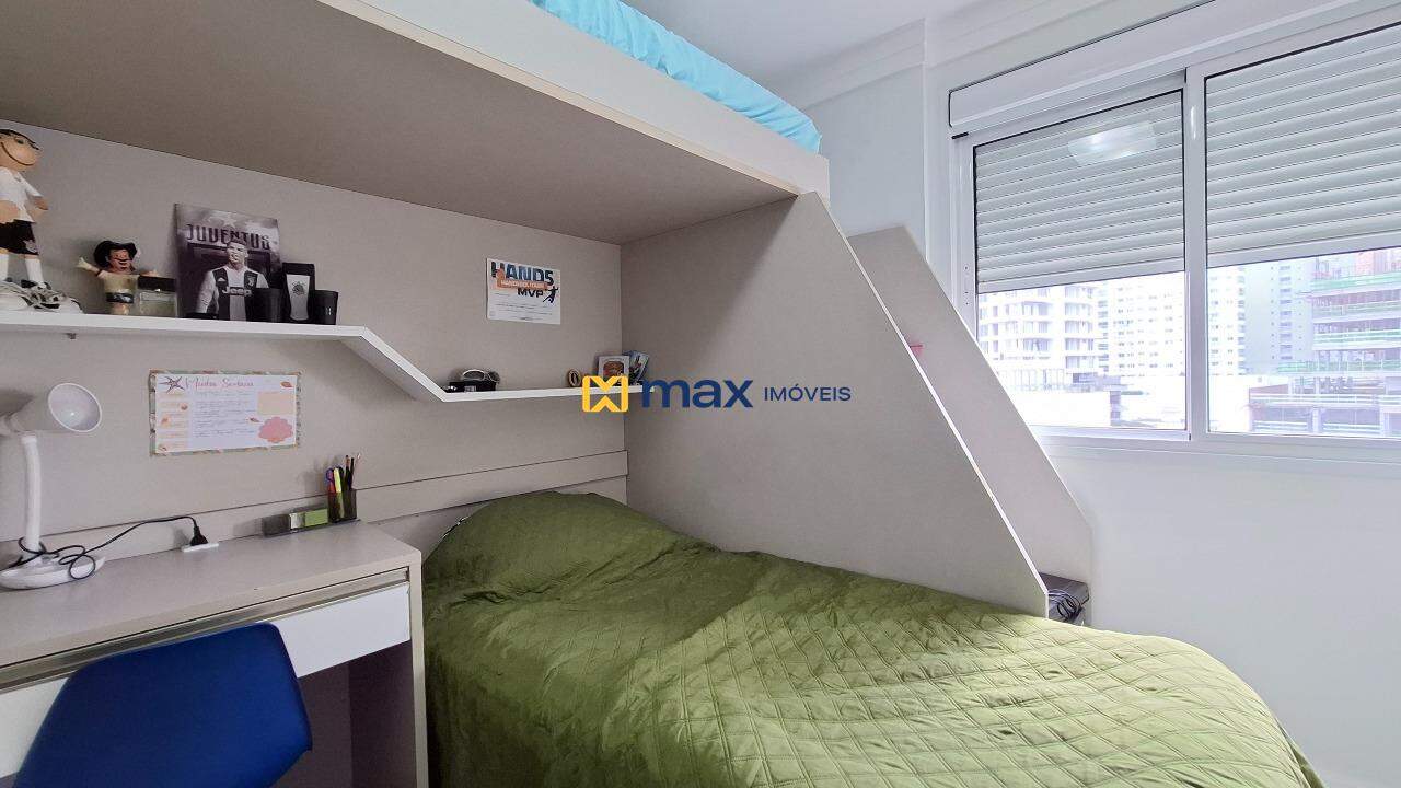 Apartamento à venda no Fazenda: Dormitório 1