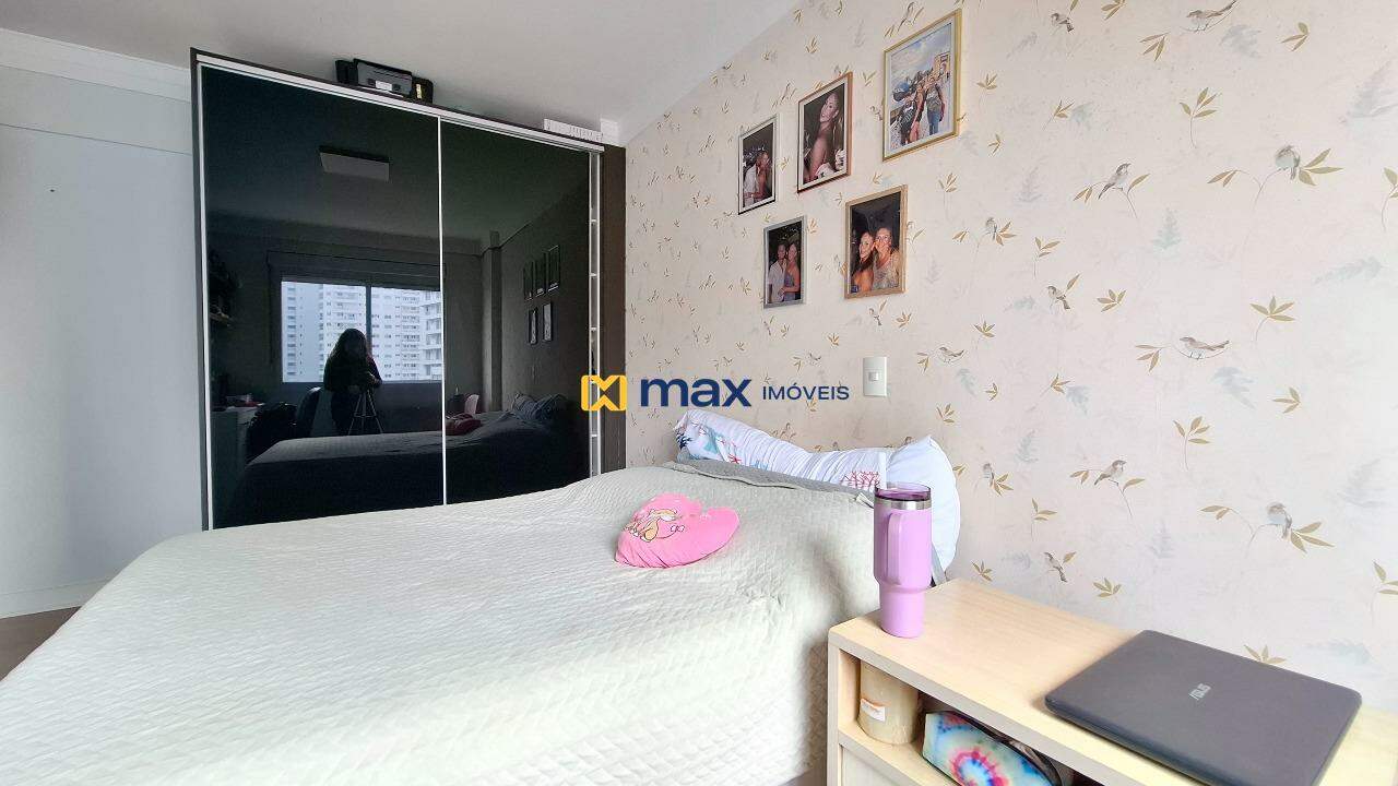 Apartamento à venda no Fazenda: Dormitório 2