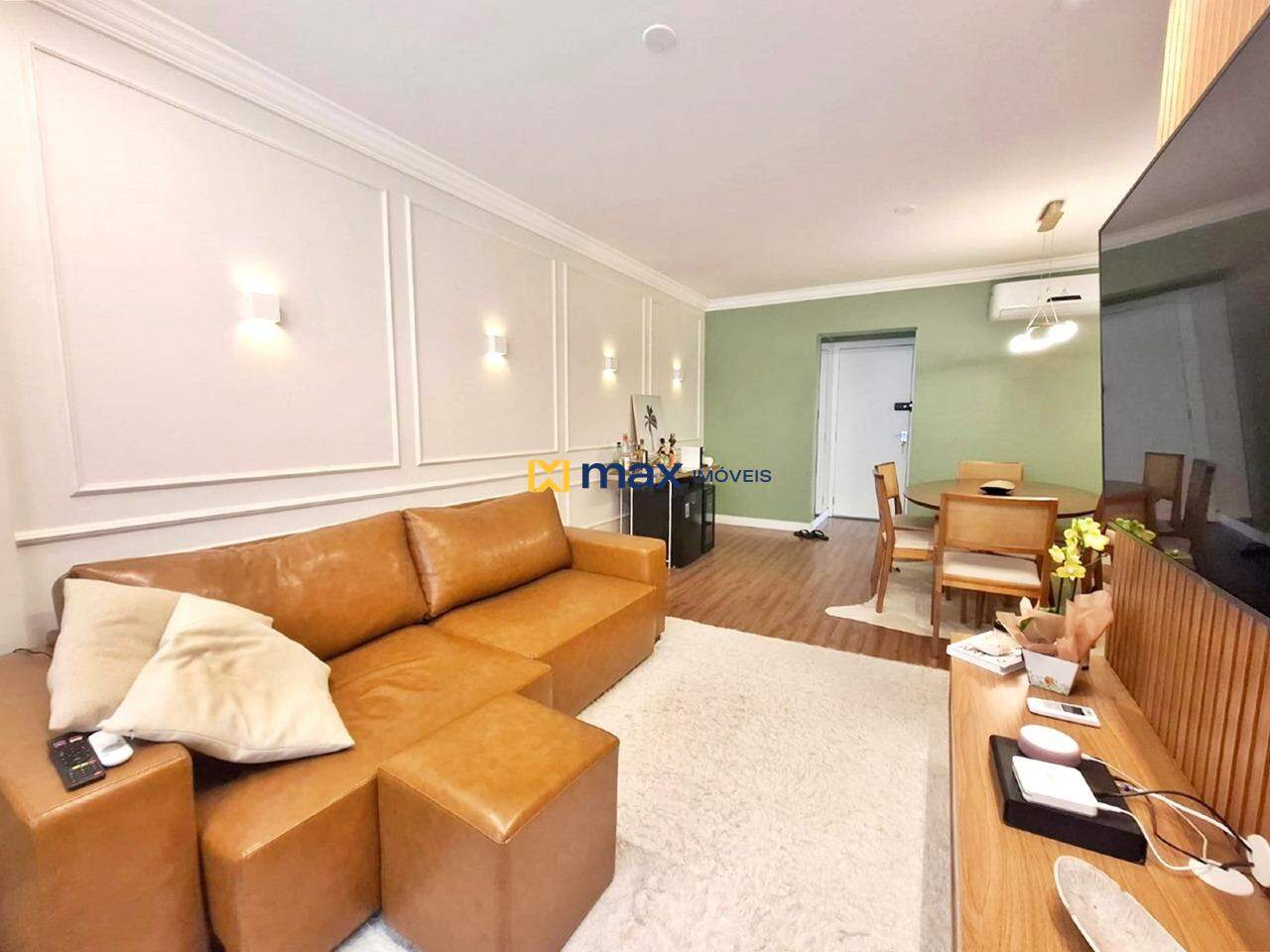 Apartamento à venda no Centro: Sala de estar