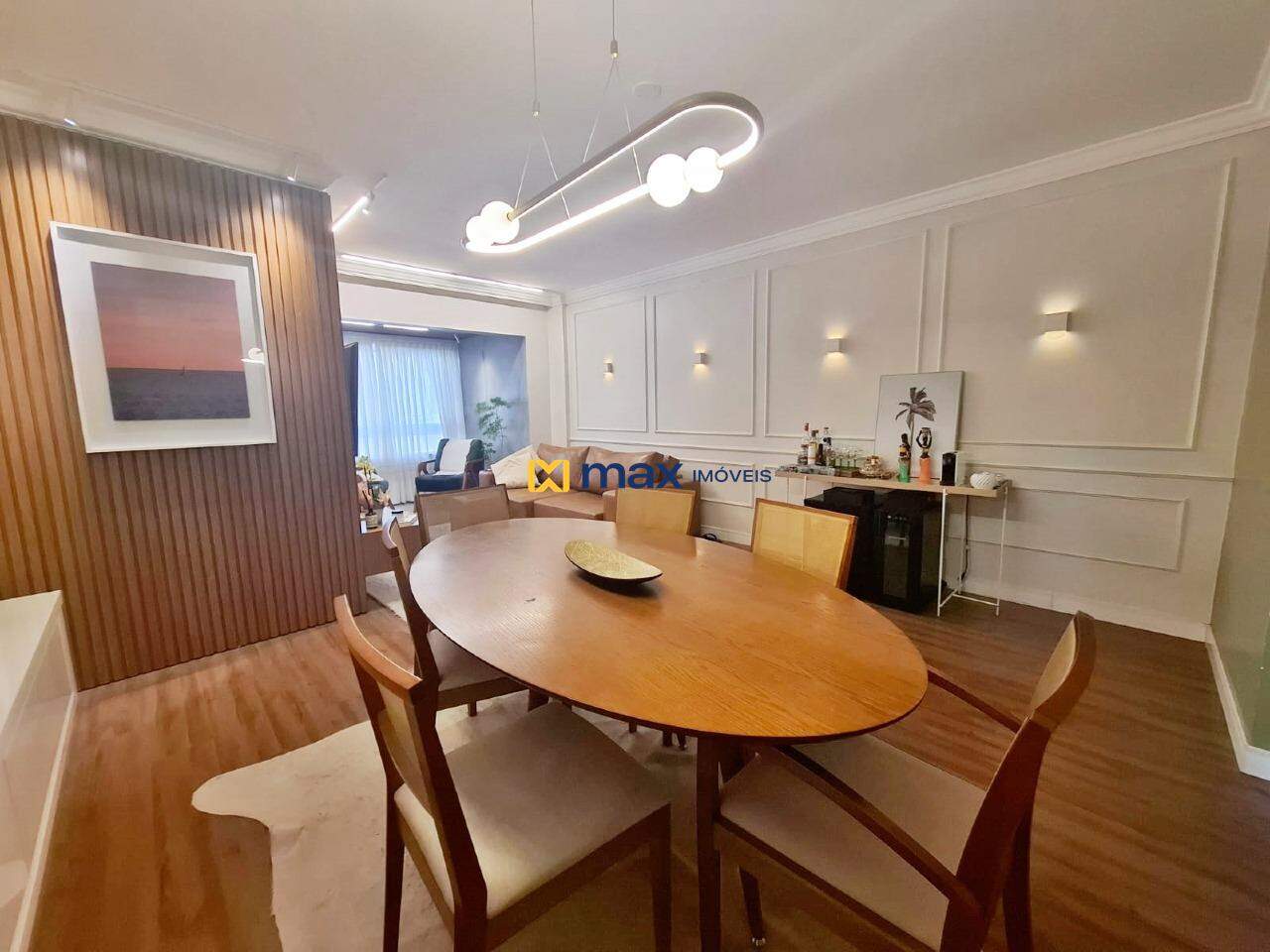 Apartamento à venda no Centro: Sala de jantar