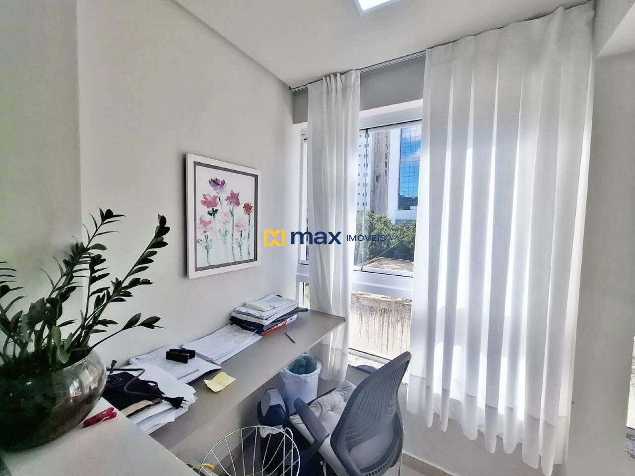 Apartamento à venda no Nações: Escritório