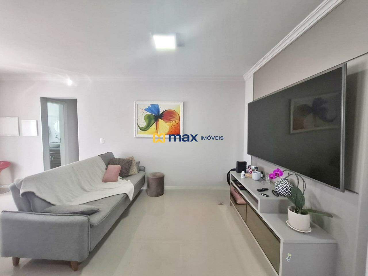 Apartamento à venda no Nações: Sala